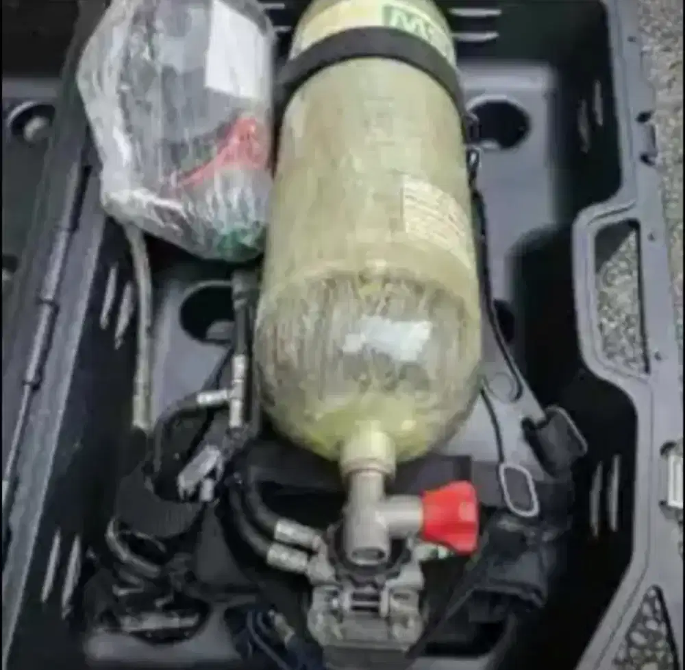 BRITHING APPARATUS ( SCBA ) Merek MSA