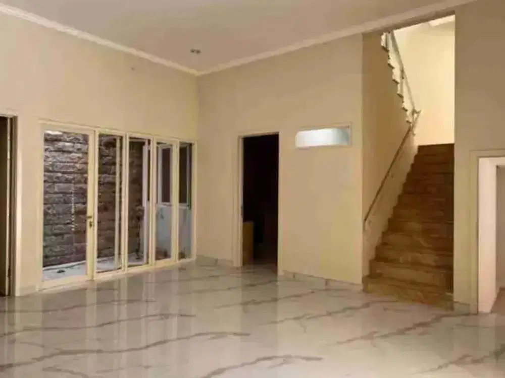 Rumah Baru Selangkah Pakuwon City Mall Dkt San Antonio Pakuwon City