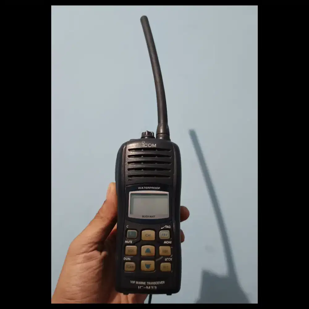 HT icom ic m33  VHF marine transceiver