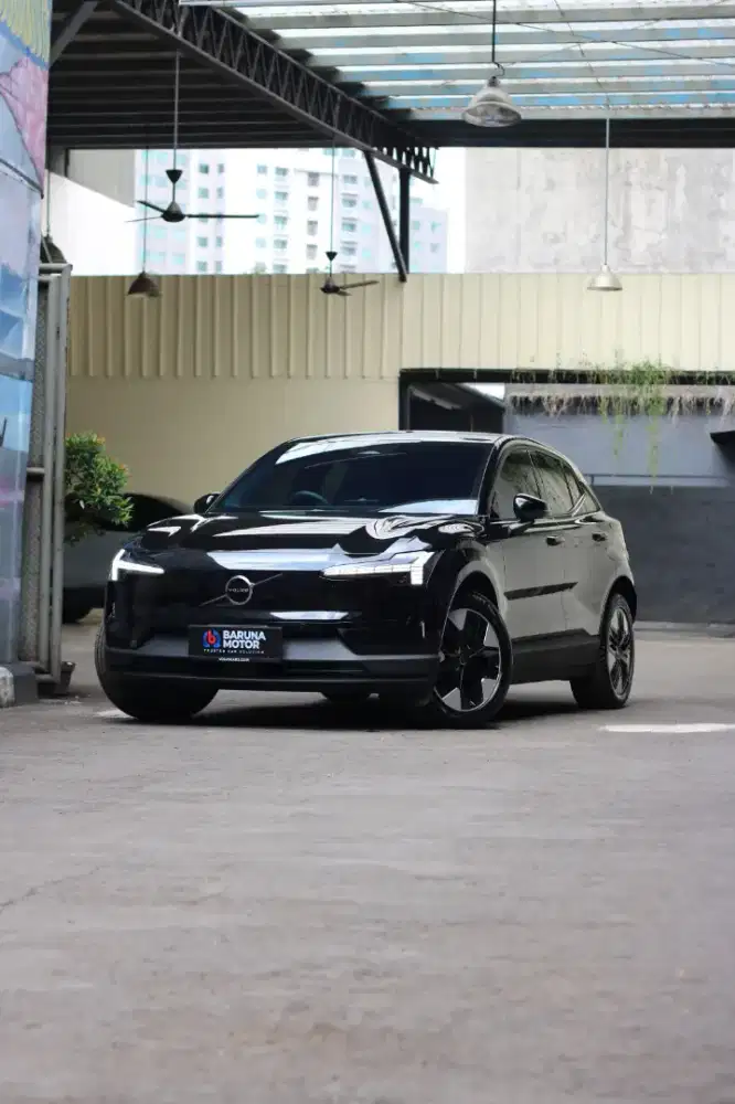 (Km 18perak) VOLVO EX30 ULTRA 2025 HITAM READY FULLSET