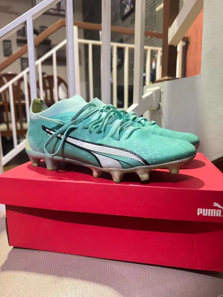 Sepatu bola puma ultra match