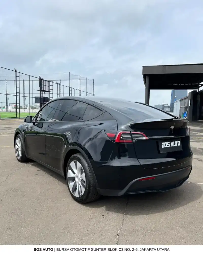 Tesla Model Y (EV) 2024 / NIK 2022