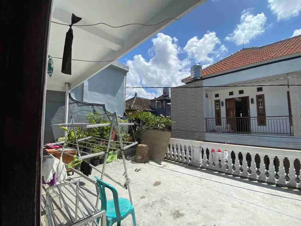 DIJUAL RUMAH LOKASI JALAN PURA DEMAK DENPASAR BARAT