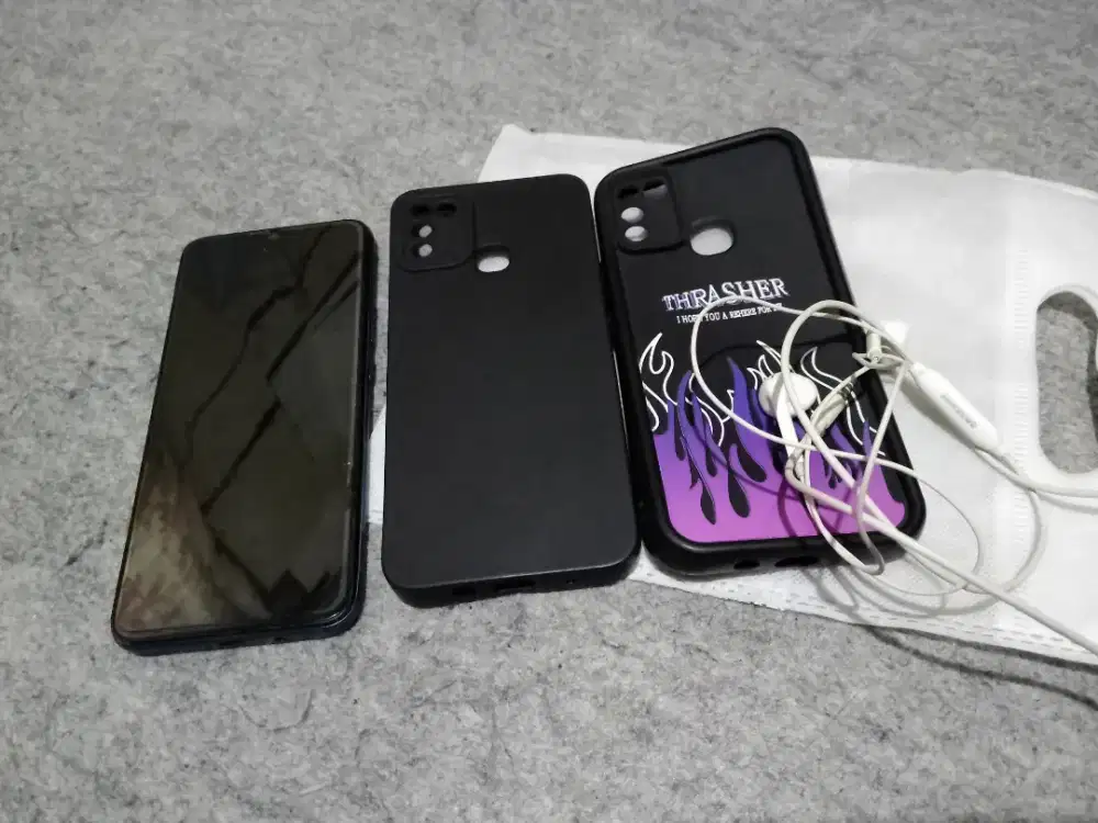 Infinix hot 11 play Ram 3/32