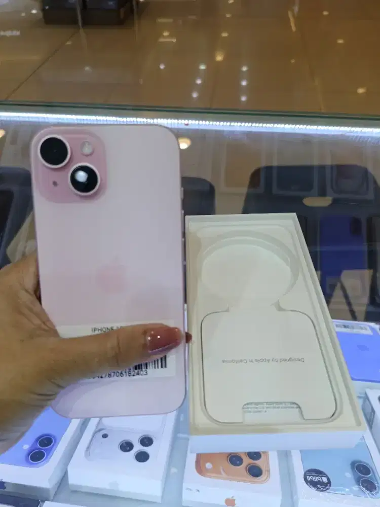 READY IPHONE 15 SECOND LIKE NEW, CASH CREDIT TANPA DP