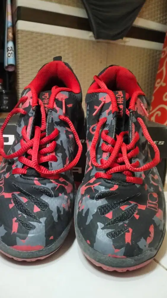 SEPATU BADMINTON HI-QUA DURAMAX V2