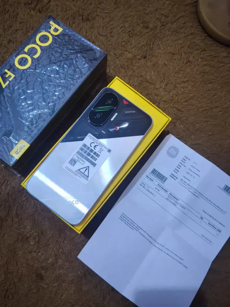 Poco f7 ram 12+12/512