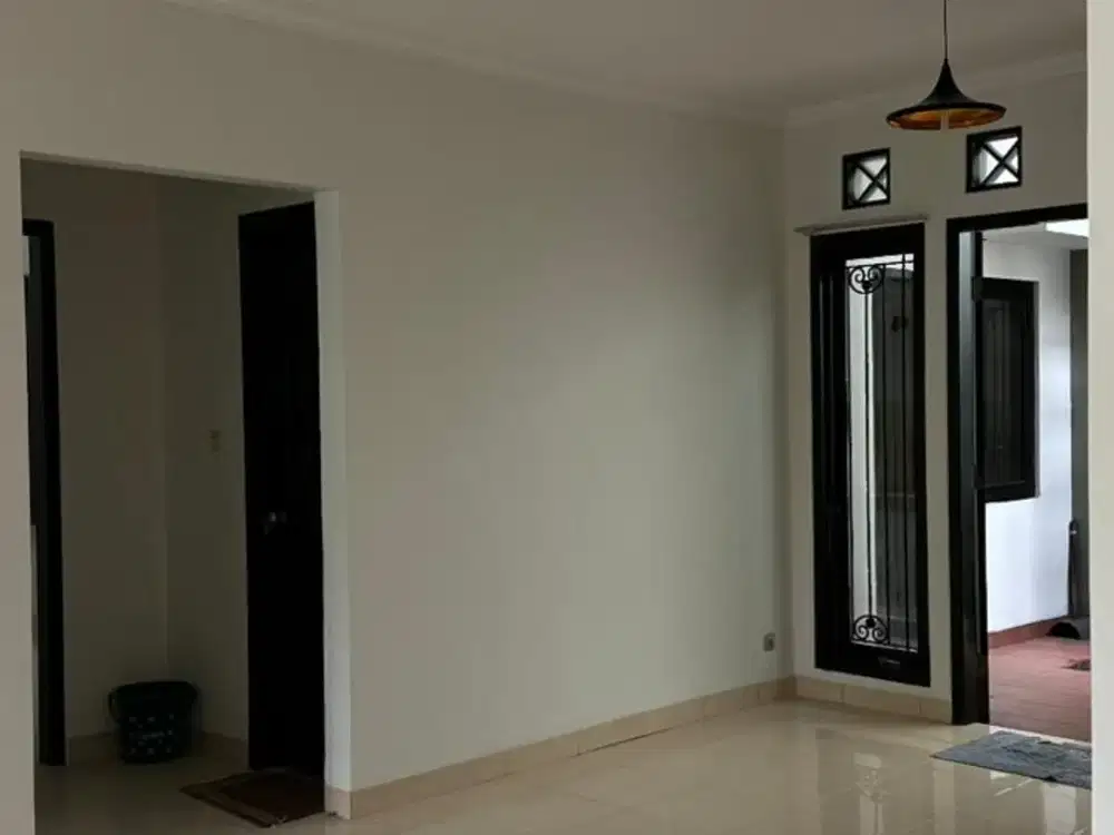 Disewakan Rumah di Rawamangun Ikan ikan Siap Huni Gress