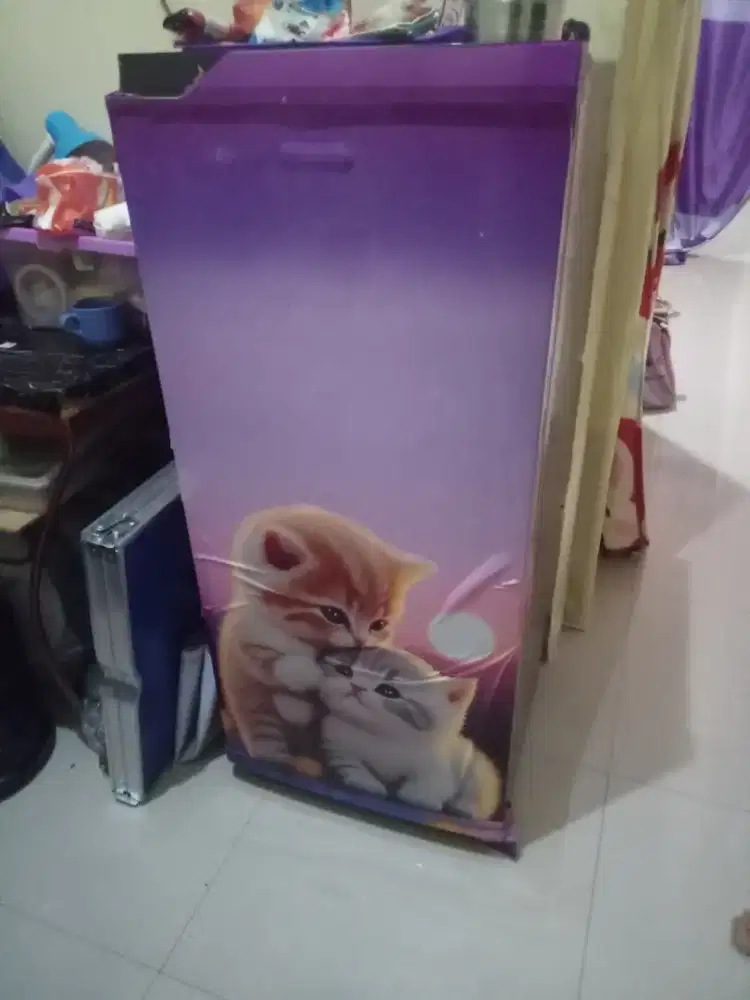 Jual kulkas 1 pintu merk pokytron dan both es