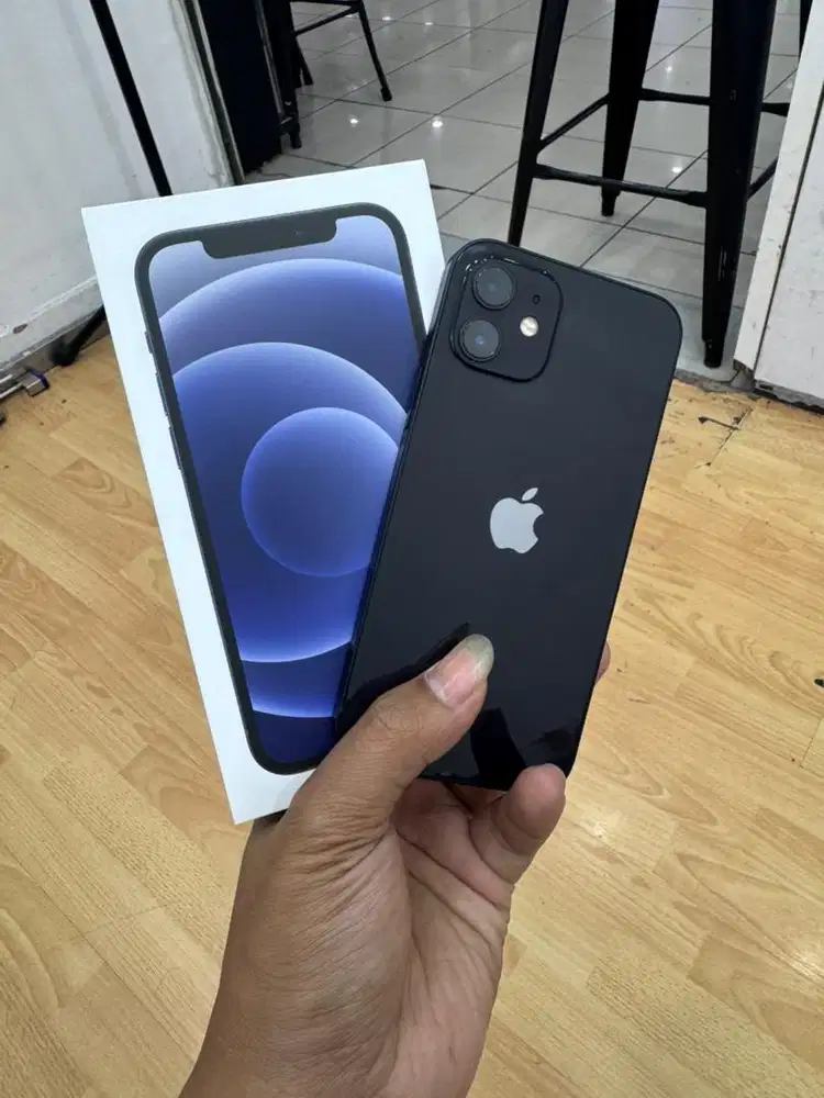 Iphone 12 128Gb Midnight second resmi iBox mulus no minus bh 100%