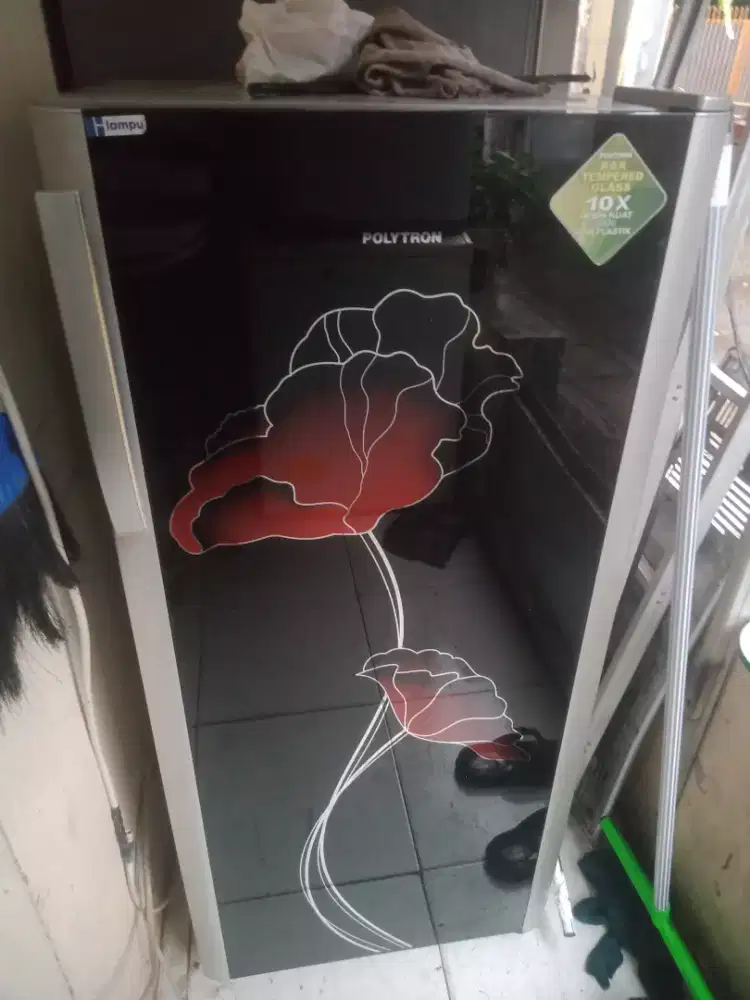 Kulkas 1 PT merk politron