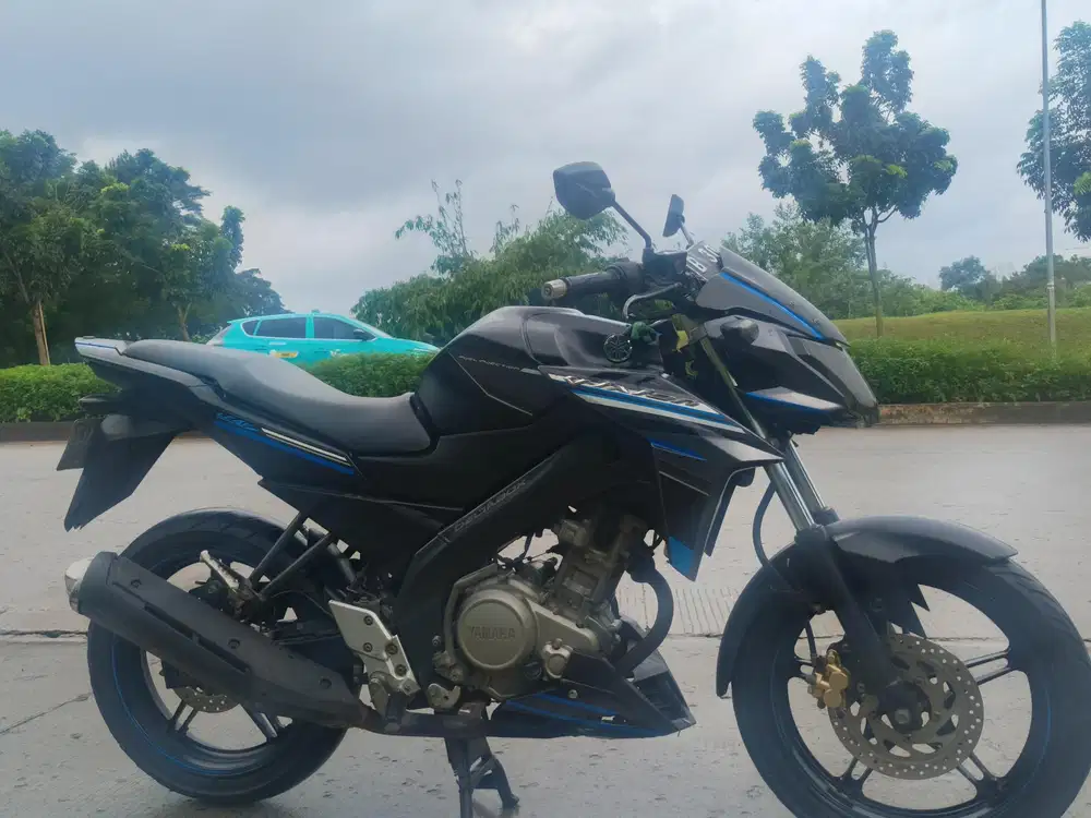 Yamaha Vixion ADVAN 2016 stater tokcer halus mulus terawat