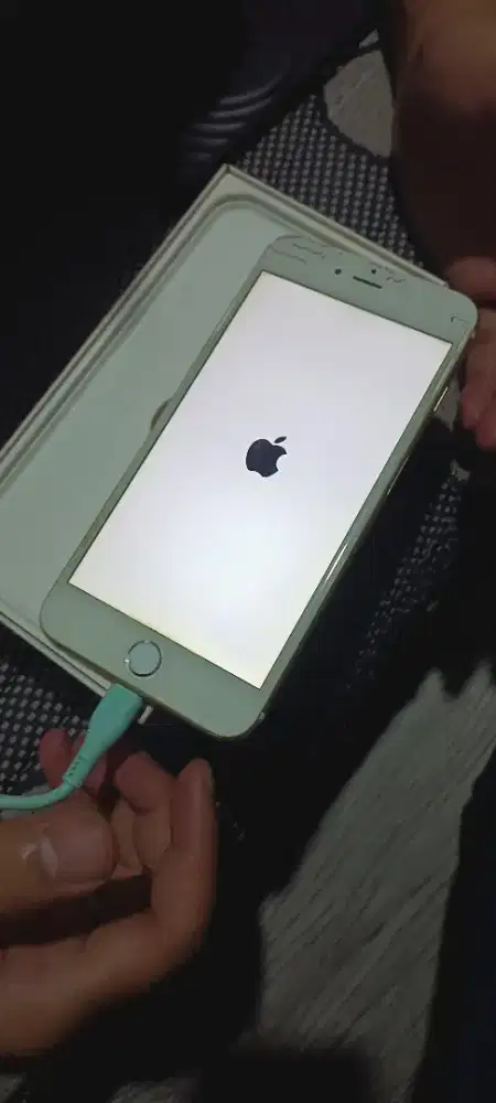 iPhone 8 plus dan 6 plus COD jual BU