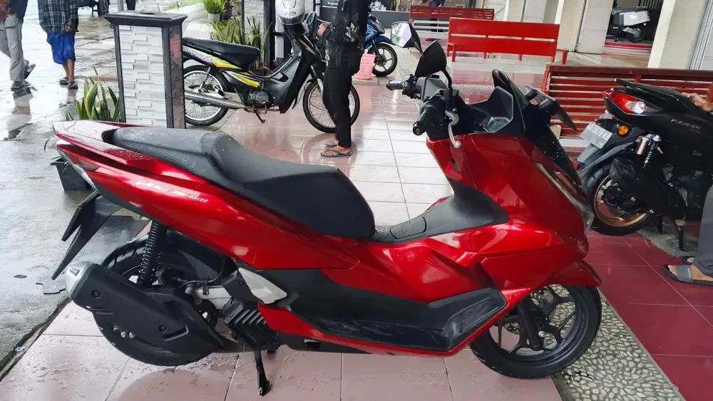 PCX 160 bergundi 2025 murah