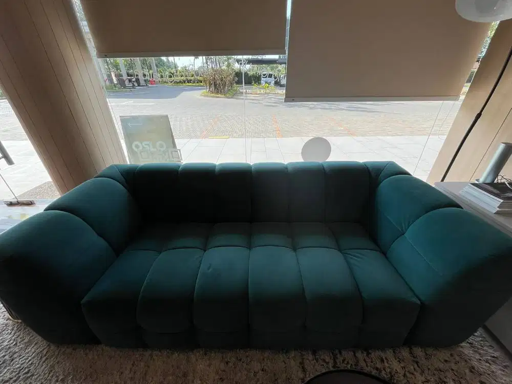 Astor Sofa Customizable