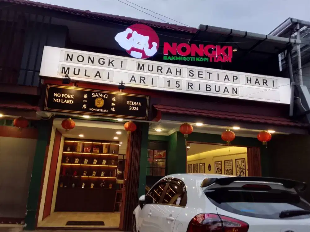 DIBUKA LOWONGAN UNTUK COOK, WAITER , BAR & CASHIER