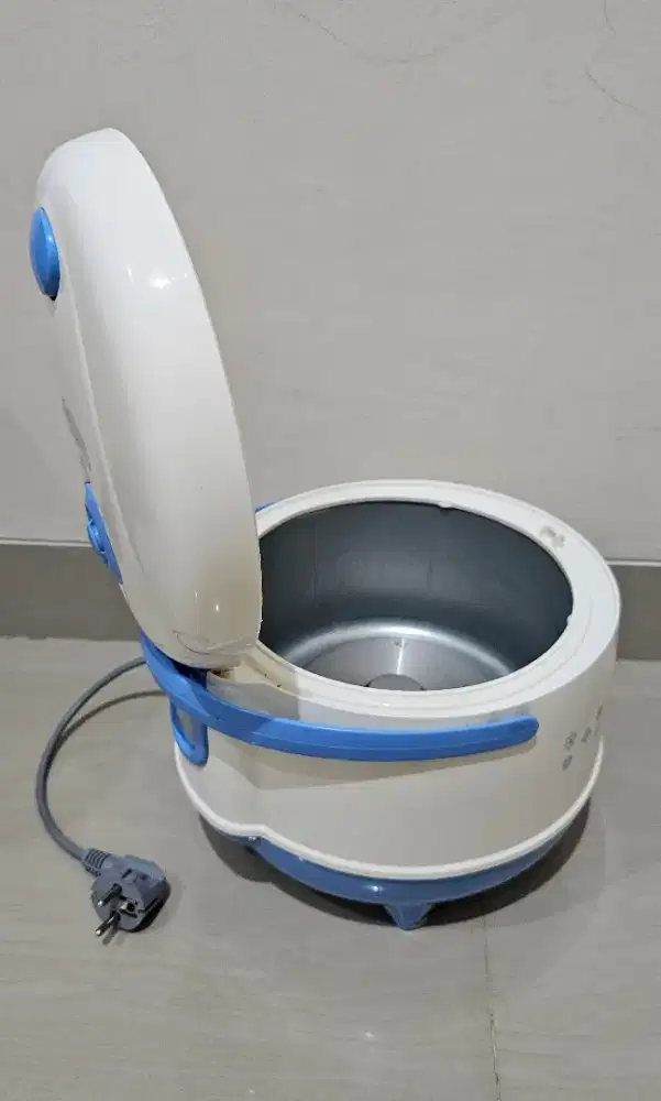 Miyako Rice Cooker 1,2 liter