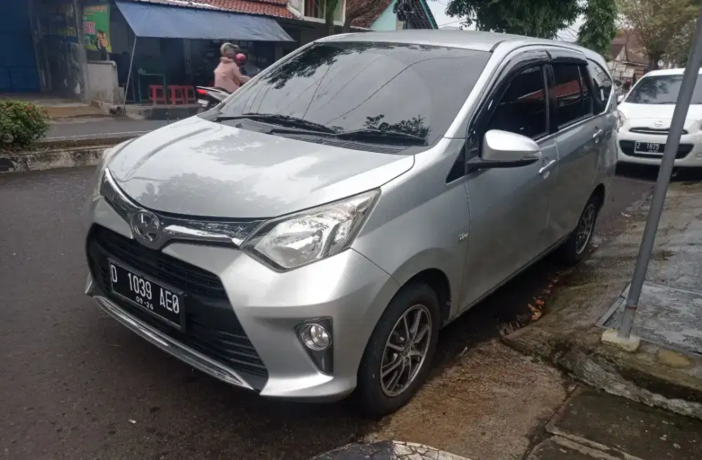 Toyota Calya AT
