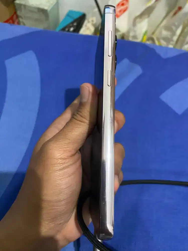 Samsung Galaxy 23 plus lavender