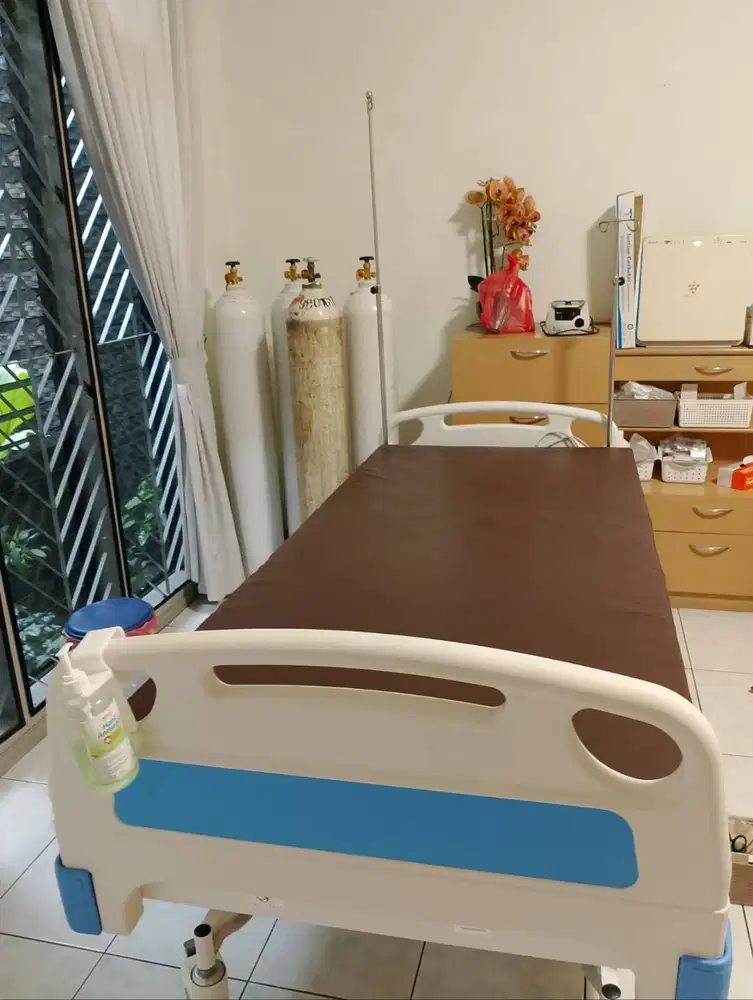 RANJANG ELEKTRIK RUMAH SAKIT | REMOTE | KONDISI BAGUS | NEGO