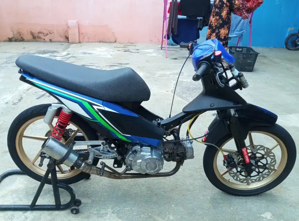 Road Race Absolute Revo