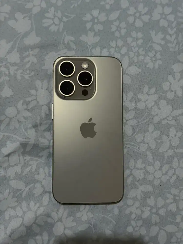 WTS IPHONE 15 PRO 128 GB NATURAL TITANIUM EX IBOX