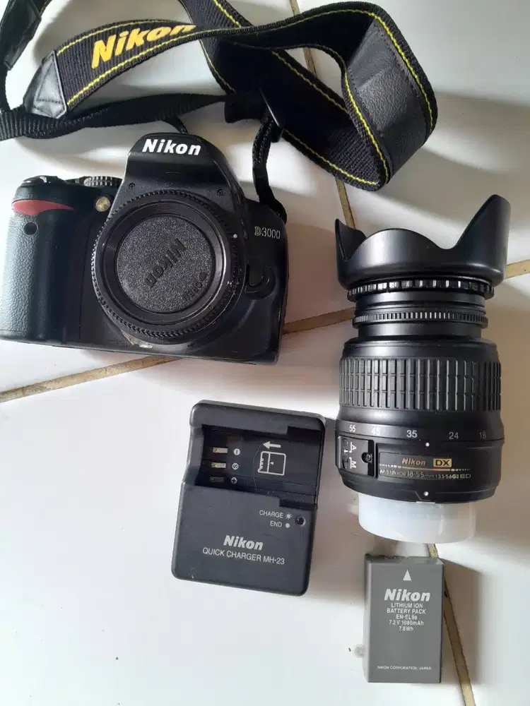 Kamera dslr nikon d3000