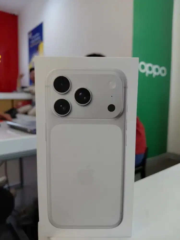 IPHONE 17 PRO SILVER 256GB