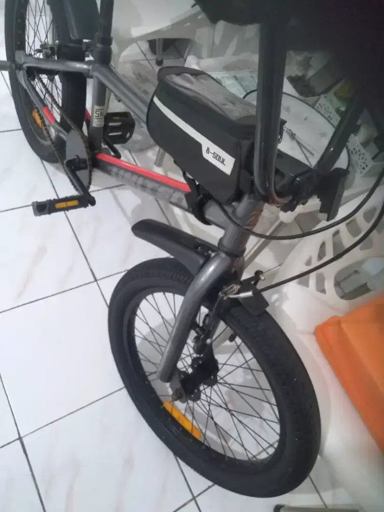 SEPEDA UNITED ROOSE 20 INCH