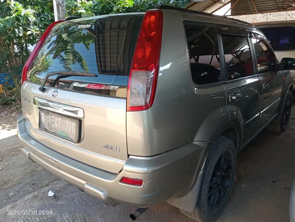 Nissan X-Trail 2004 Bensin