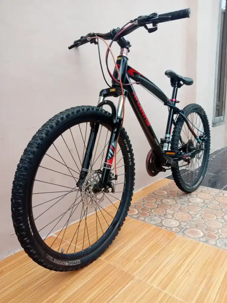 Sepeda Gunung/MTB 26 ATLANTIS.