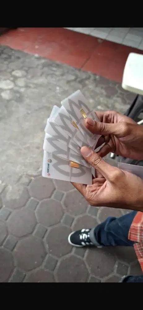 LOGAM MULIA ANTAM 3.300/GRAM