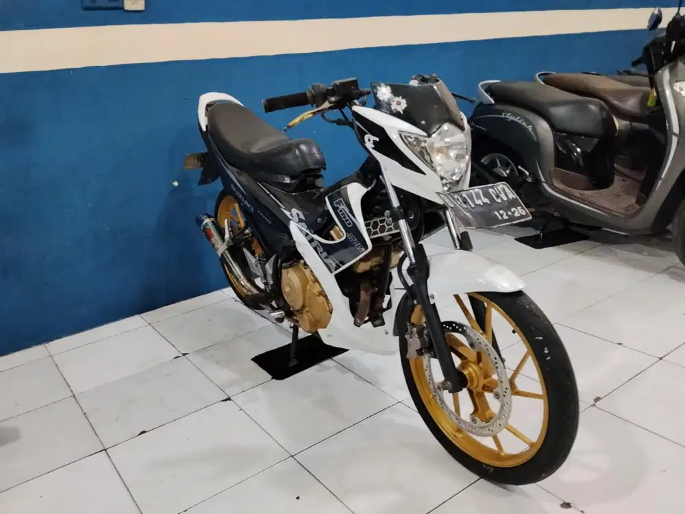 Suzuki Satria Fu 2013 kondisi gres