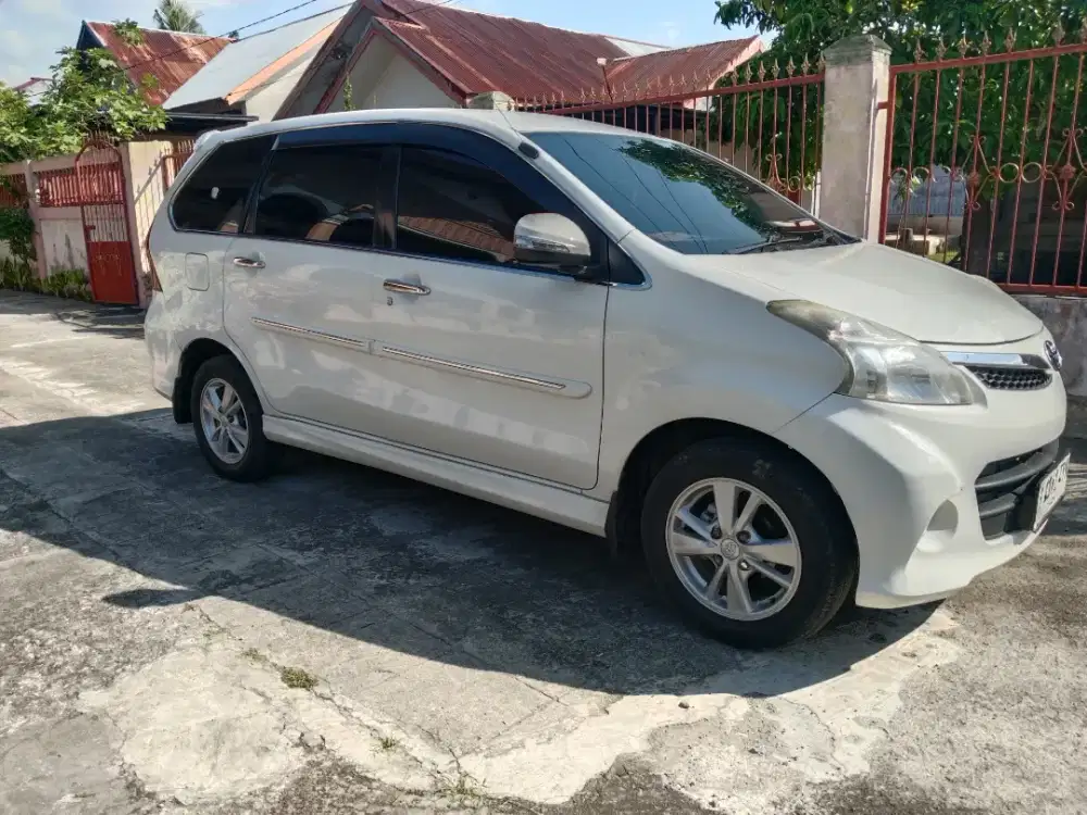 Toyota Avanza Veloz Metic 2014