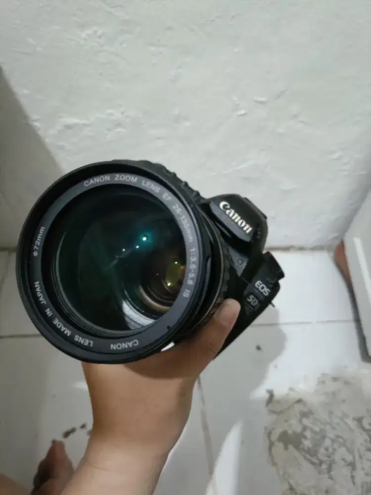 CANON 5D MARK II LENSA 28-135MM