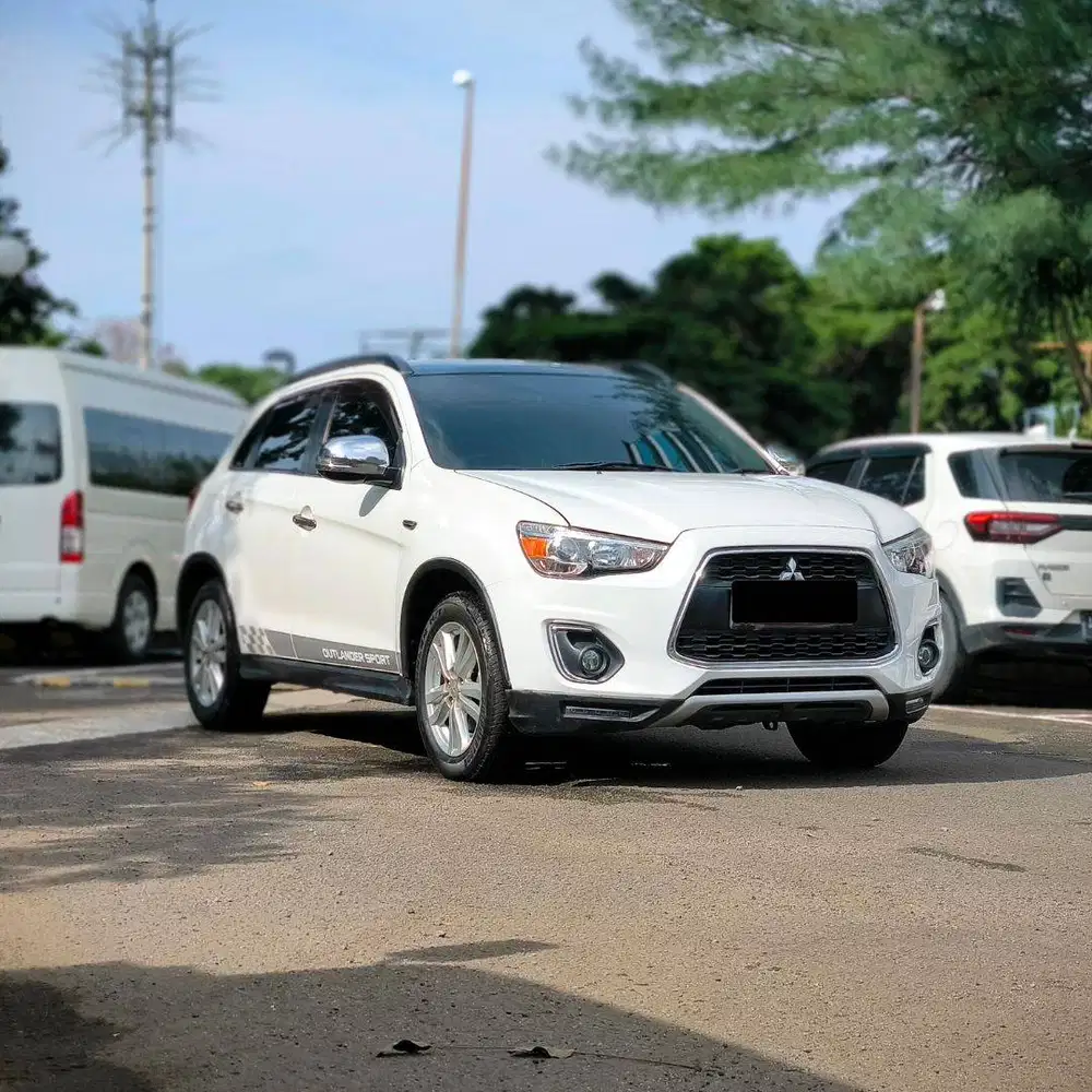 OUTLANDER PX 2018 DP RENDAH