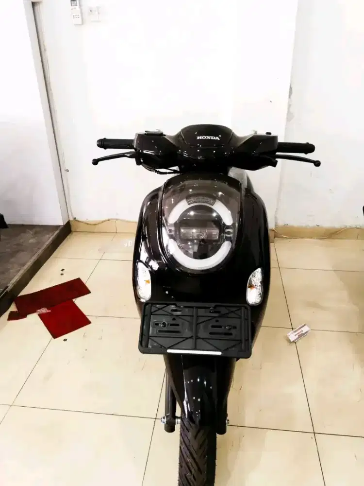 HONDA SCOOPY FASHION BLACK