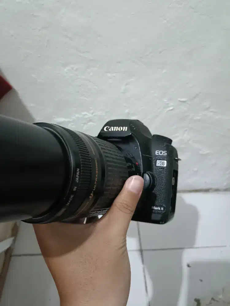 CANON 5D II LENSA TELE 75-300MM