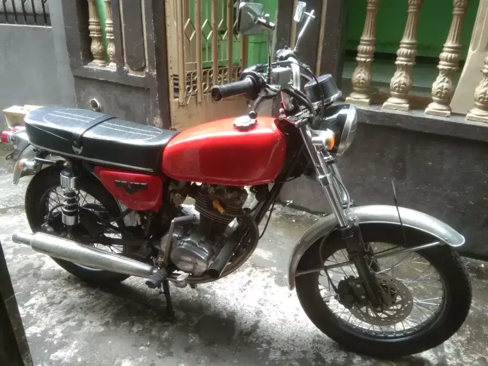 Honda CB 100 Tahun 1978