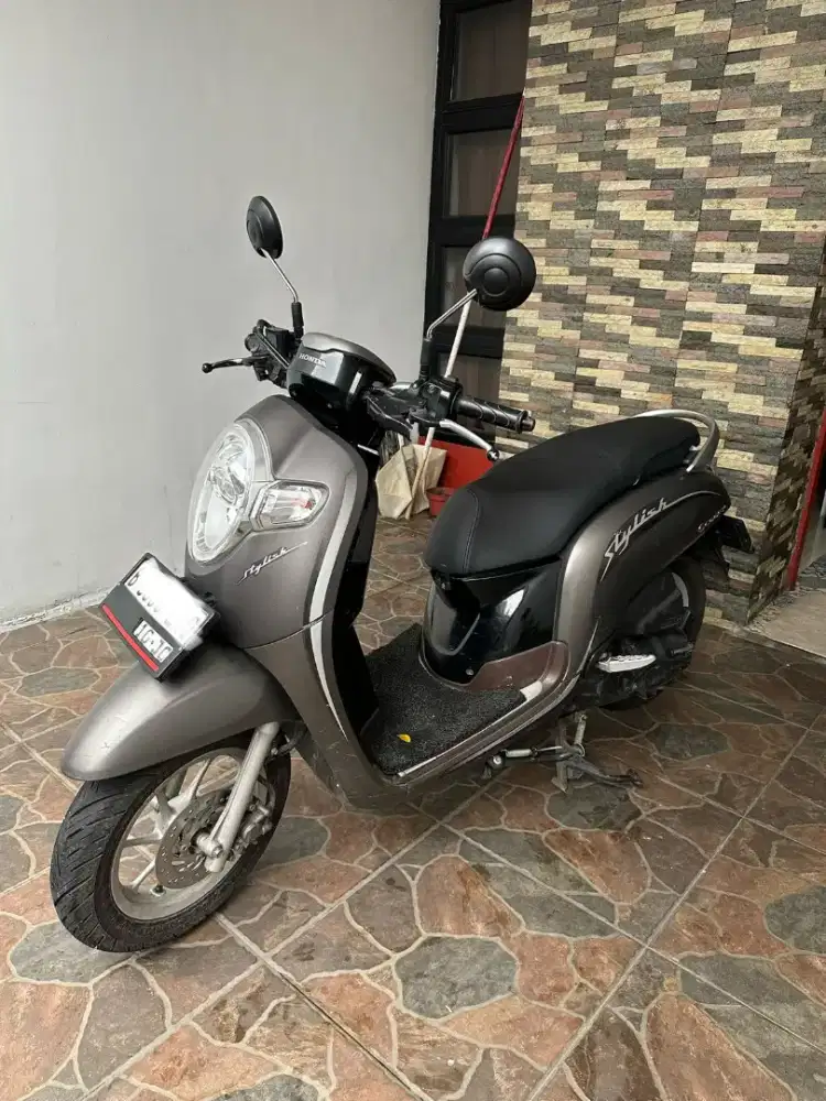 DIJUAL SCOOPY 2020