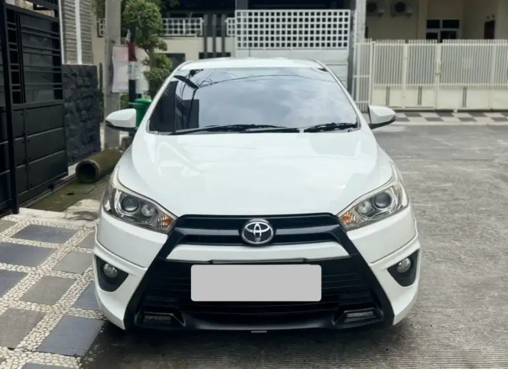 Mobil Yaris TRD S MT 2016