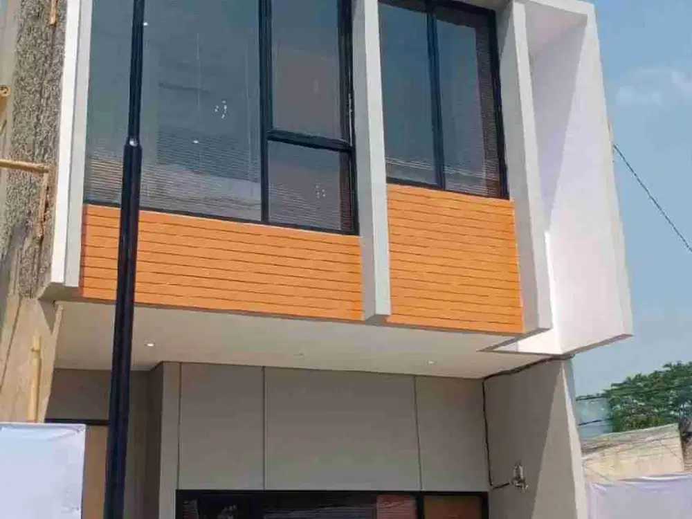 RUMAH 2 LANTAI SMARTHOME BISA KPR DP 0 DEKAT KAMPUS UT
