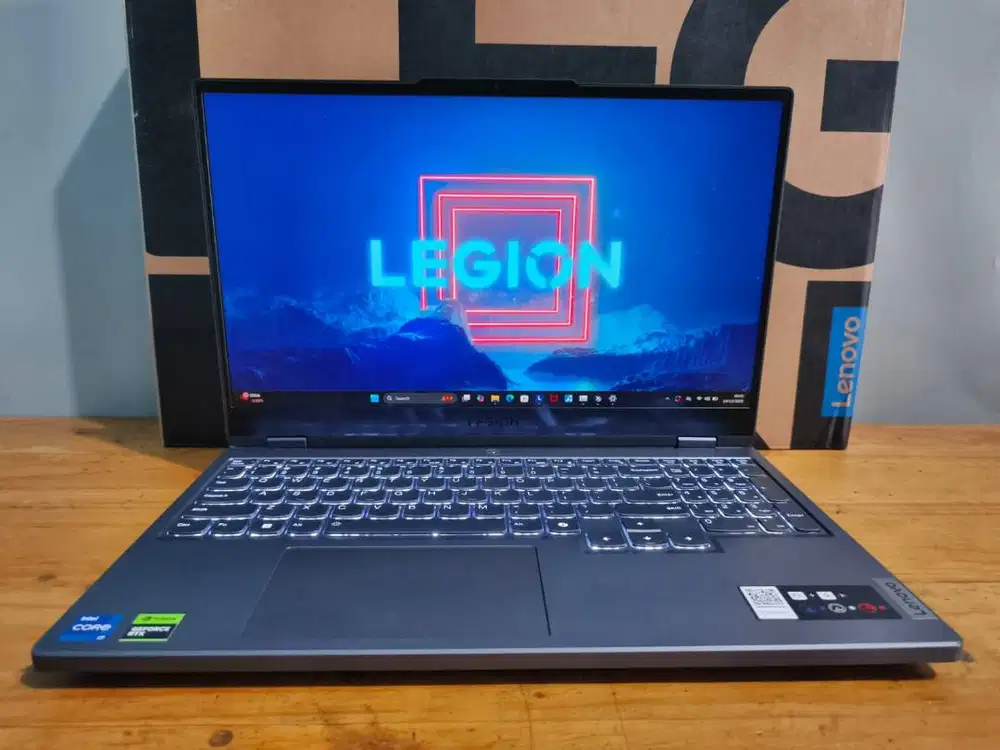 Legion 5 15IRX9 i7-13650HX 24/512GB RTX 4060 8GB Garansi April 2028
