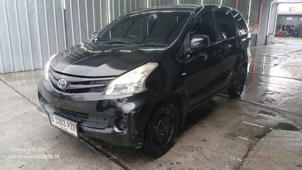 Toyota Avanza (2013)