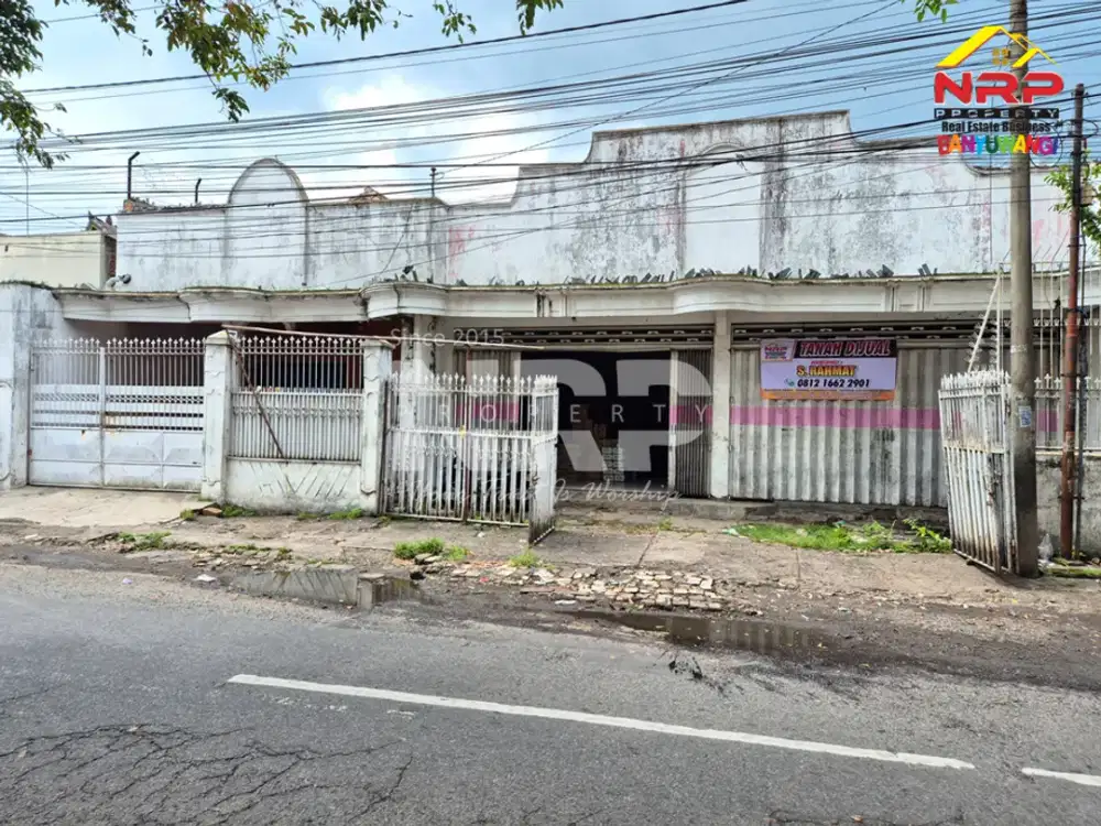 DIJUAL RUKO PROSPEK DI ROGOJAMPI. Lokasi yang tepat selalu jadi kunci usaha yang bertahan lama