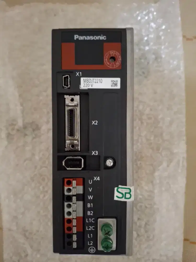Servo Panasonic Model MBDJT2210