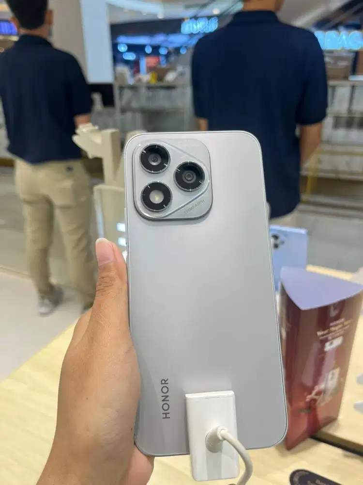 Handphone honor 400 lite