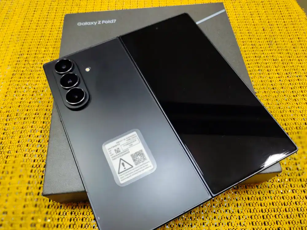 Z FOLD 7 12/256 JETBLACK SECOND SEIN