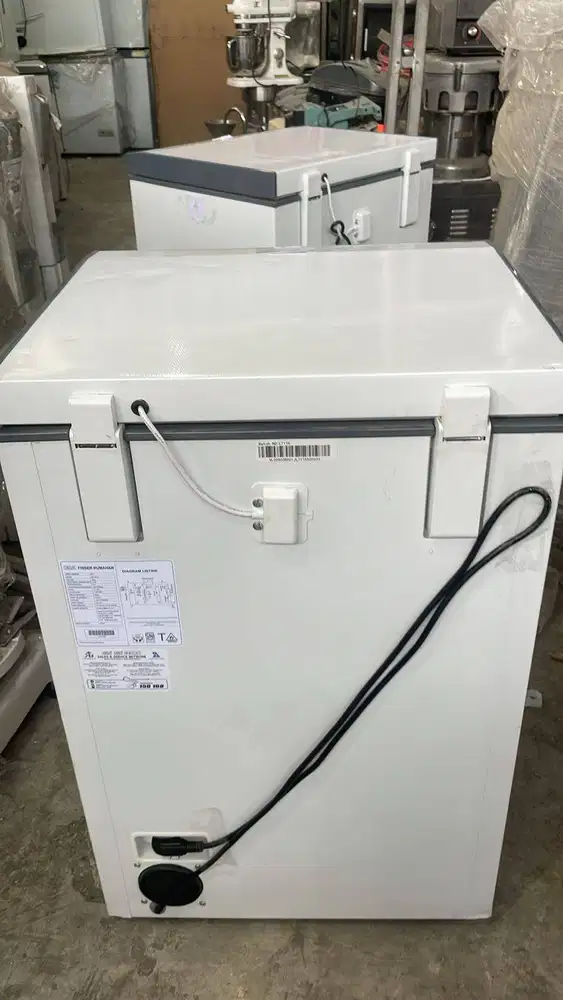 Gea AB-108-R Chest Freezer Box Pendingin Makanan Beku Frozen Food Ice