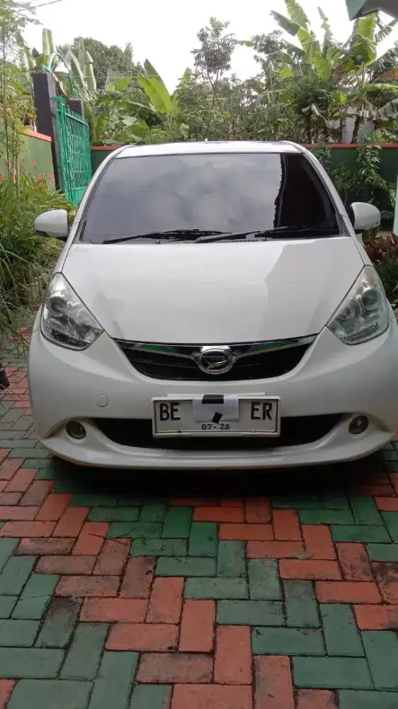 2013 Daihatsu Sirion Mulus Cakep tangan pertama